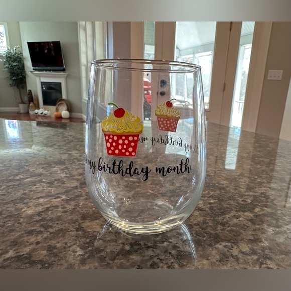 “It’s My Birthday Month” Stemless Wineglass/Glass - Picture 2 of 2